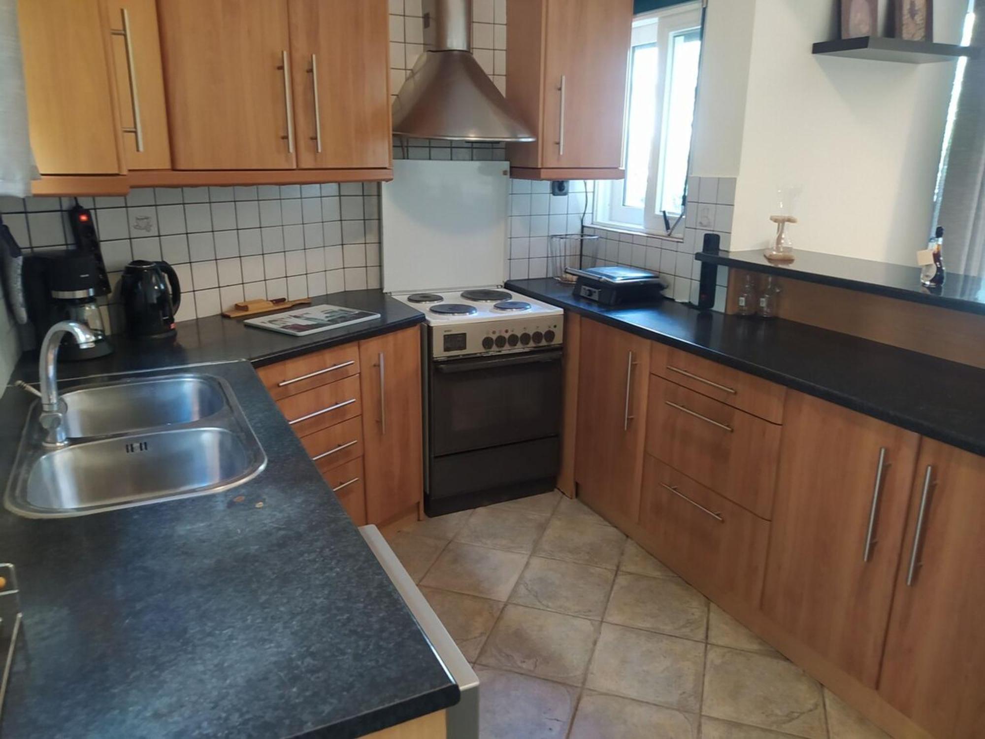Marousi Comfy Apartment With Balcony Атина Екстериор снимка